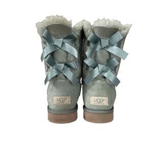 Womens Ugg Boots Sz 8 Bailey Bow Sage Light Green Suede Coquette Has Normal Wear